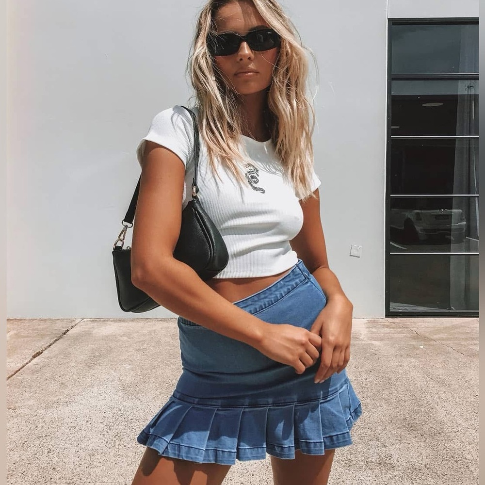 NWT Princess Polly Arrow Denim Mini Skirt - Size 4